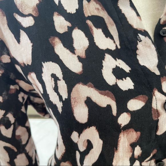 100% Linen Oversized Button Down Shirt - Picture 3 of 5